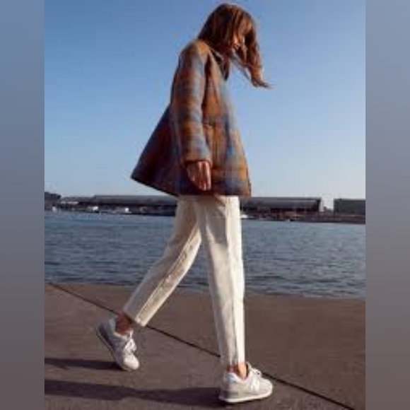 Aritzia Wilfred Free Lyon Jacket. Size 3 - Picture 2 of 11